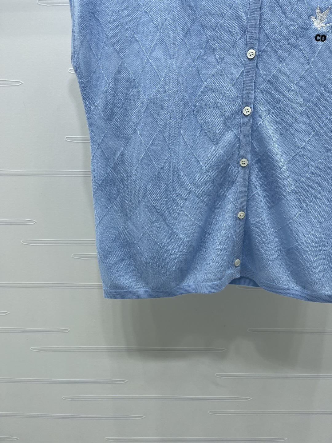 Women's short sleeves